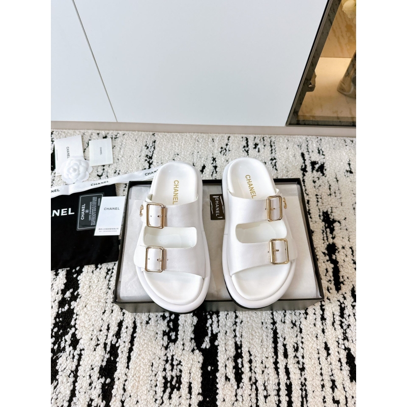 Ch*el slippers